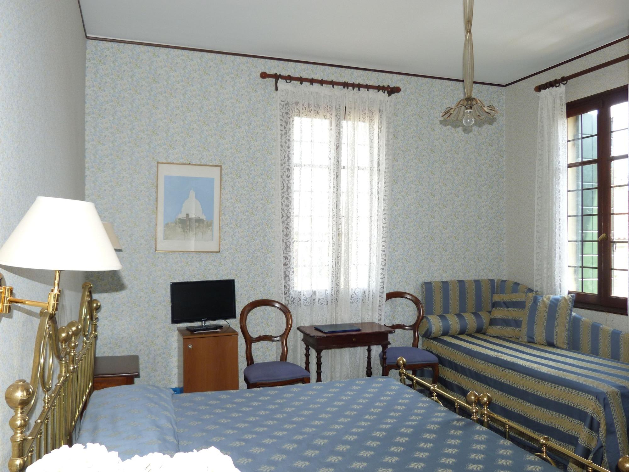 Hotel La Meridiana Venetië-Lido Buitenkant foto