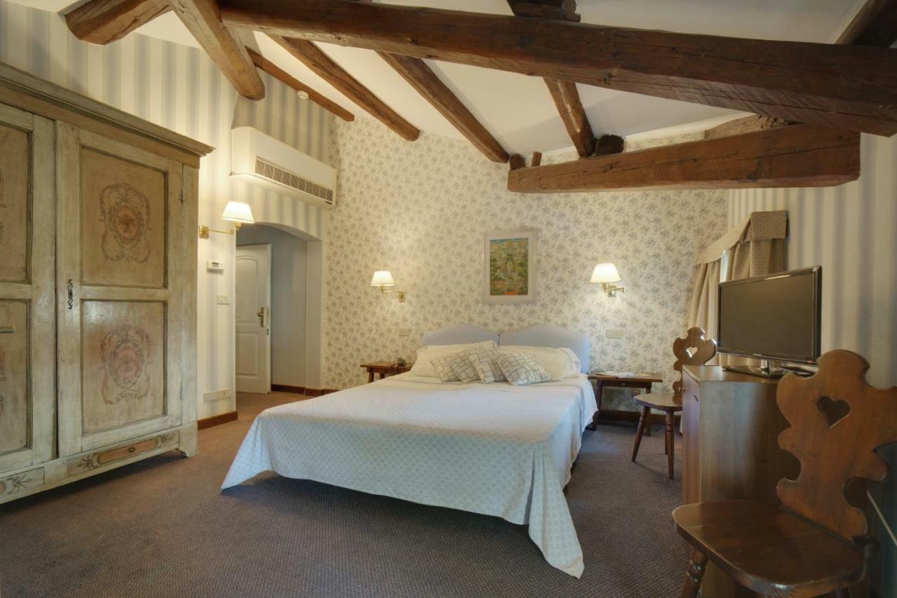 Hotel La Meridiana Venetië-Lido Buitenkant foto