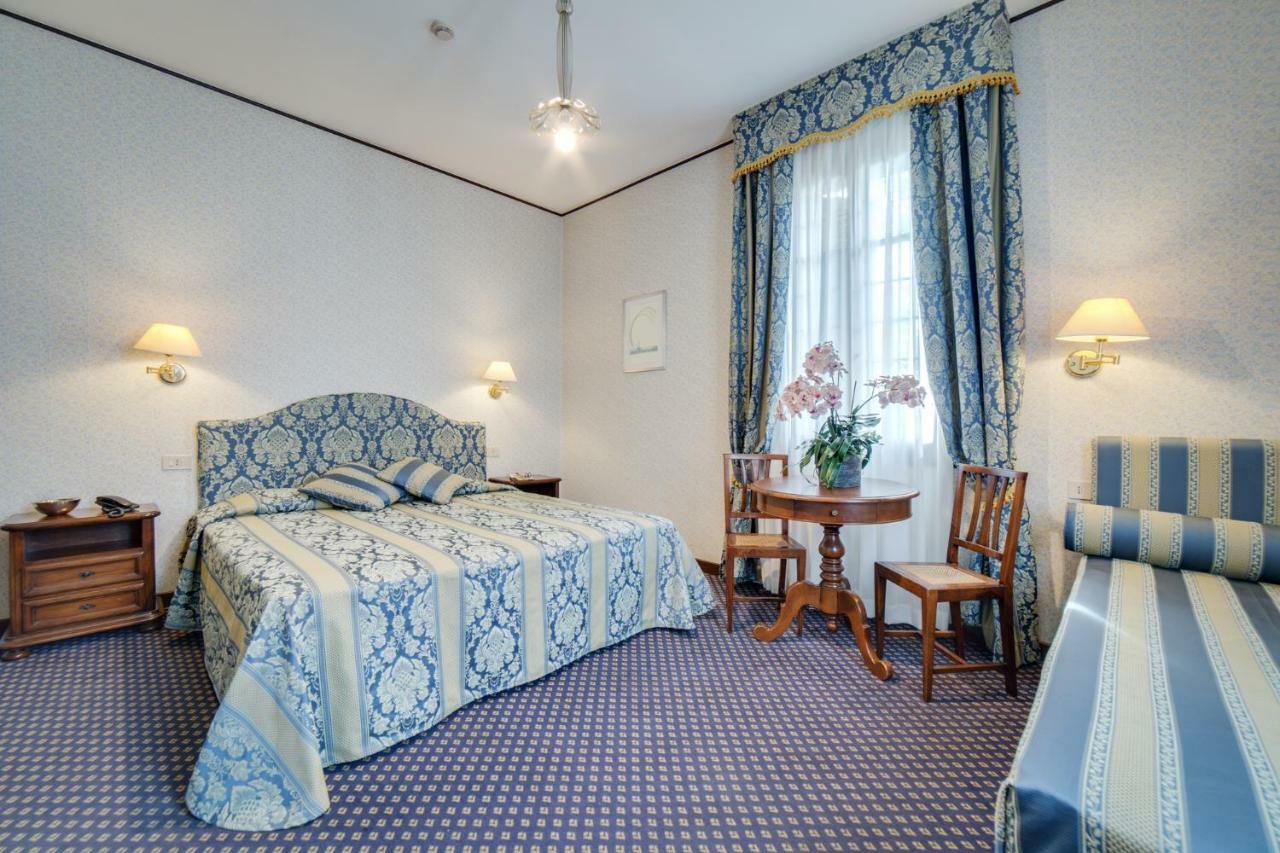 Hotel La Meridiana Venetië-Lido Buitenkant foto