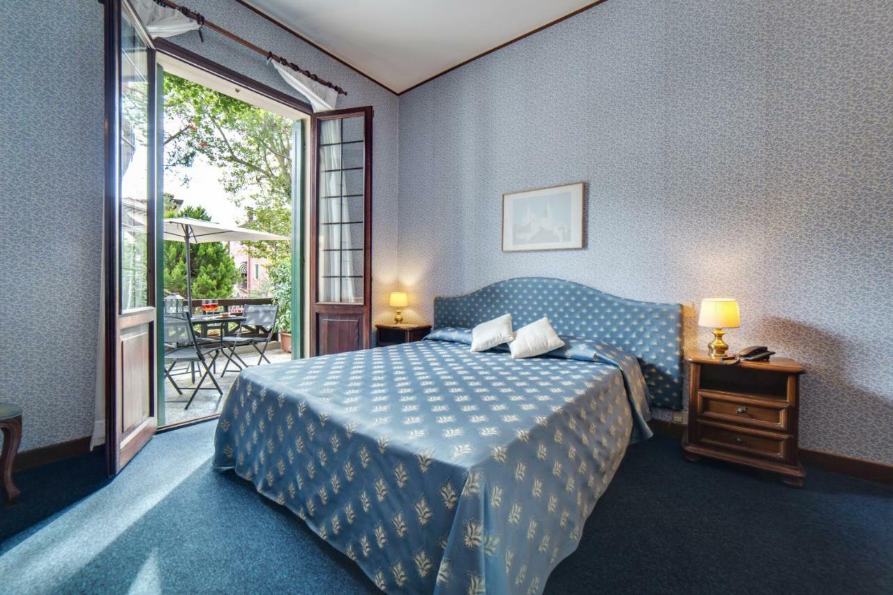 Hotel La Meridiana Venetië-Lido Buitenkant foto